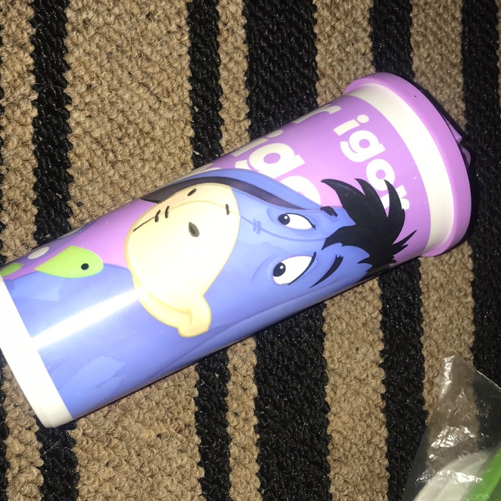 Tupperware 💜cup Eeyore